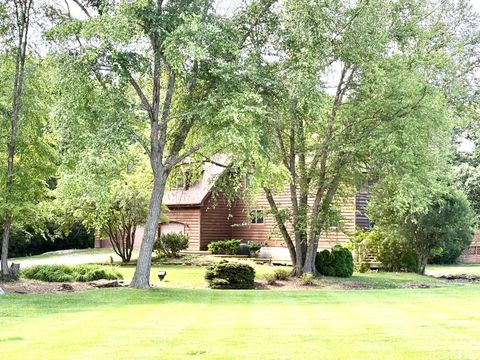 Tiny photo for 821 Bernal Court, Spring Valley, IL 61362 (MLS # 12671437)
