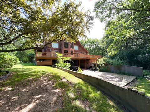 Tiny photo for 821 Bernal Court, Spring Valley, IL 61362 (MLS # 12671437)