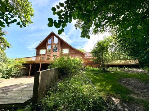 Tiny photo for 821 Bernal Court, Spring Valley, IL 61362 (MLS # 12671437)