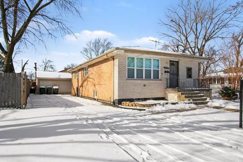 2938 173rd Place Lansing IL 60438