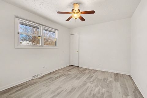 Tiny photo for 2938 173rd Place, Lansing, IL 60438 (MLS # 12557069)