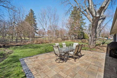 Tiny photo for 122 Williamsburg Drive, Bartlett, IL 60103 (MLS # 12597822)