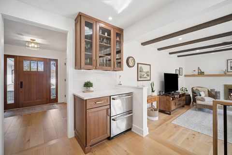 Tiny photo for 122 Williamsburg Drive, Bartlett, IL 60103 (MLS # 12597822)