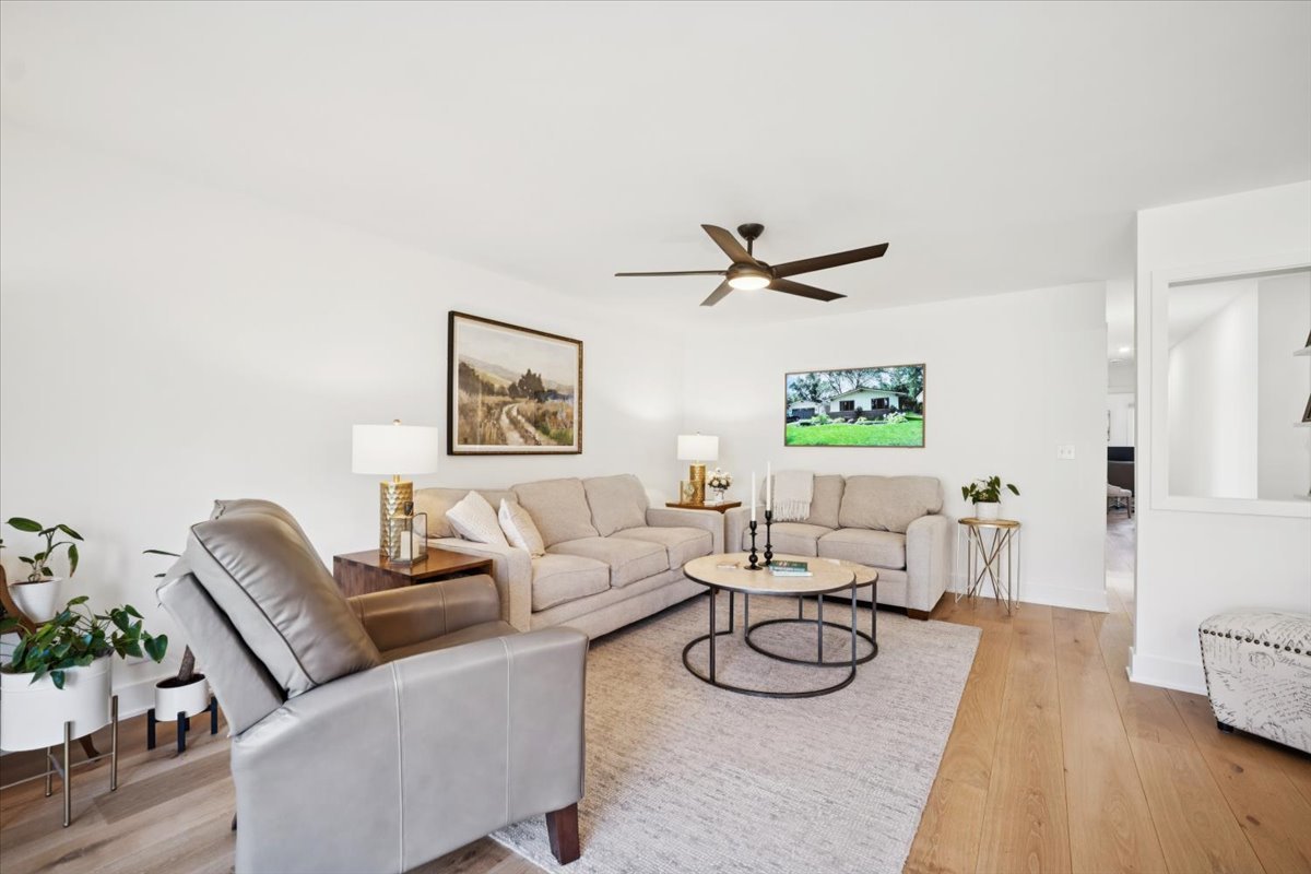 122 Williamsburg Drive