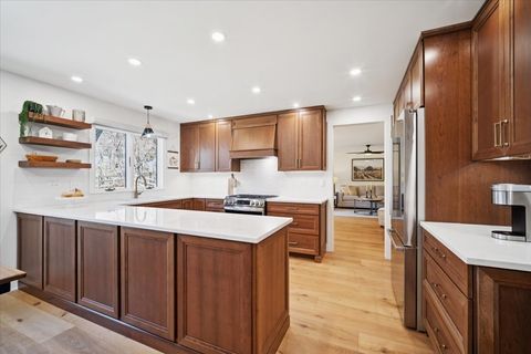Tiny photo for 122 Williamsburg Drive, Bartlett, IL 60103 (MLS # 12597822)