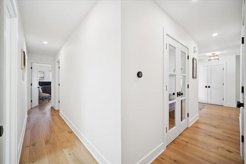 Tiny photo for 122 Williamsburg Drive, Bartlett, IL 60103 (MLS # 12597822)