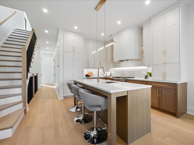 1433 W Cortez Street PH