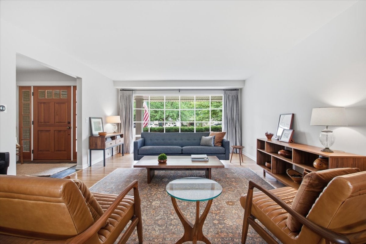 1006 Meadowlark Lane