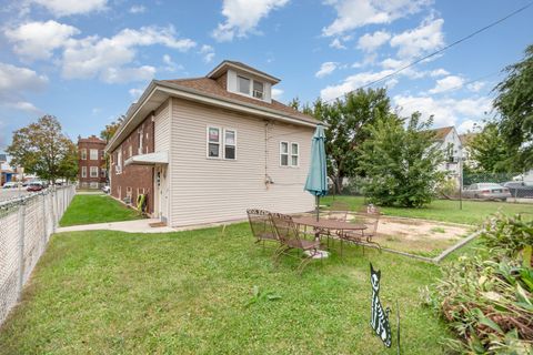 Tiny photo for 1300 S 49th Avenue, Cicero, IL 60804 (MLS # 12494746)