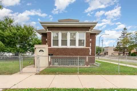 Photo of 1300 S 49th Avenue, Cicero, IL 60804 (MLS # 12494746)