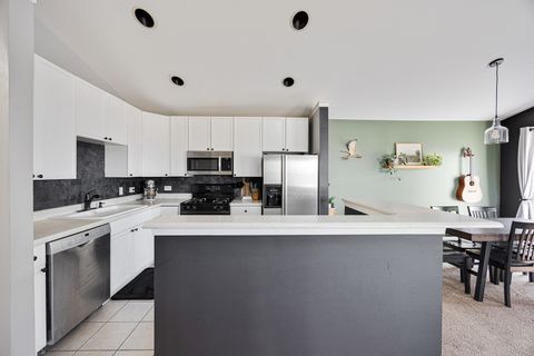 Tiny photo for 1002 Castleshire Drive, Woodstock, IL 60098 (MLS # 12602196)