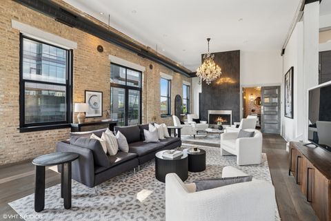 Tiny photo for 401 N Aberdeen Street #4S, Chicago, IL 60642 (MLS # 12550970)