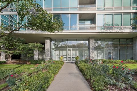 Tiny photo for 9715 Woods Drive #903, Skokie, IL 60077 (MLS # 12479892)