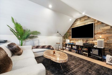 Tiny photo for 176 S Arlington Avenue, Elmhurst, IL 60126 (MLS # 12614465)