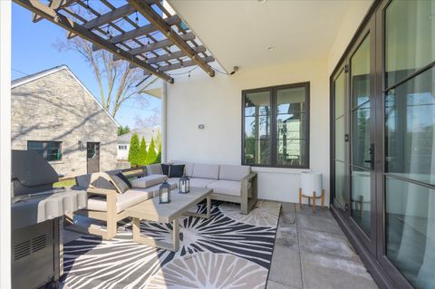 Tiny photo for 176 S Arlington Avenue, Elmhurst, IL 60126 (MLS # 12614465)