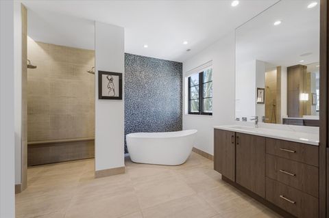 Tiny photo for 176 S Arlington Avenue, Elmhurst, IL 60126 (MLS # 12614465)