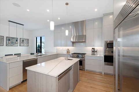 Tiny photo for 176 S Arlington Avenue, Elmhurst, IL 60126 (MLS # 12614465)