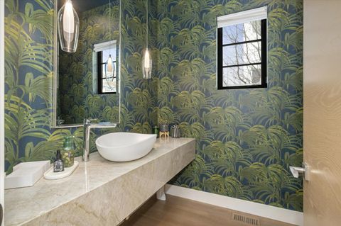 Tiny photo for 176 S Arlington Avenue, Elmhurst, IL 60126 (MLS # 12614465)