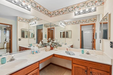 Tiny photo for Buffalo Grove, IL 60089 (MLS # 12672104)