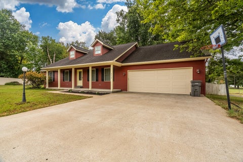 Tiny photo for 1112 Line Drive, Carterville, IL 62918 (MLS # 12769196)