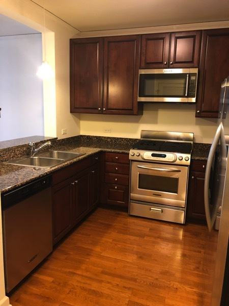 420 E WATERSIDE Drive 807