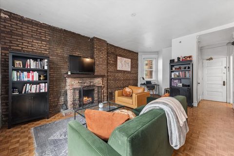Tiny photo for 2800 N Pine Grove Avenue #7E, Chicago, IL 60657 (MLS # 12620254)
