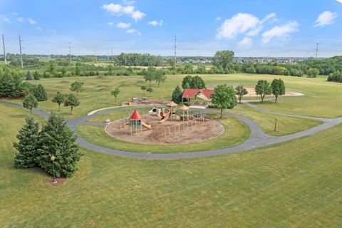 Tiny photo for 2832 McMurtrie Way, Yorkville, IL 60560 (MLS # 12694073)