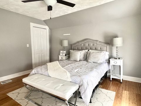 Tiny photo for 7113 Clarendon Hills Road, Darien, IL 60561 (MLS # 12597153)