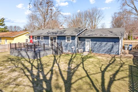 Tiny photo for 530 Sunshine Court, Algonquin, IL 60102 (MLS # 12598780)