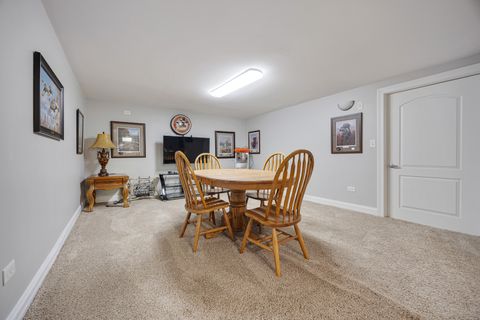 Tiny photo for 530 Sunshine Court, Algonquin, IL 60102 (MLS # 12598780)