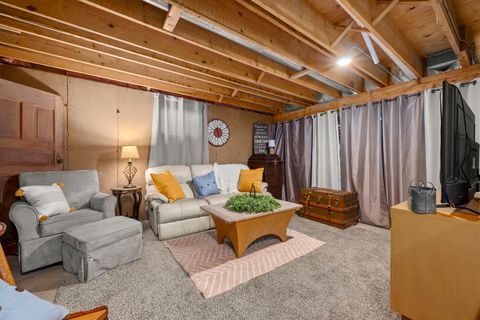 Tiny photo for 932 Foxpointe Drive, Sycamore, IL 60178 (MLS # 12518342)