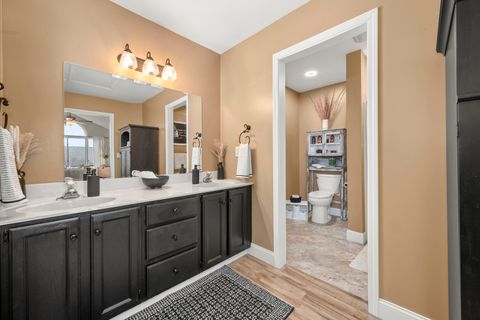 Tiny photo for 932 Foxpointe Drive, Sycamore, IL 60178 (MLS # 12518342)