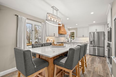 Tiny photo for 932 Foxpointe Drive, Sycamore, IL 60178 (MLS # 12518342)