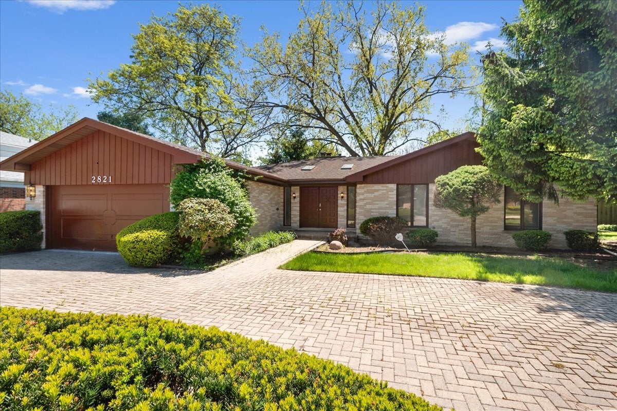 2821 Covert Road