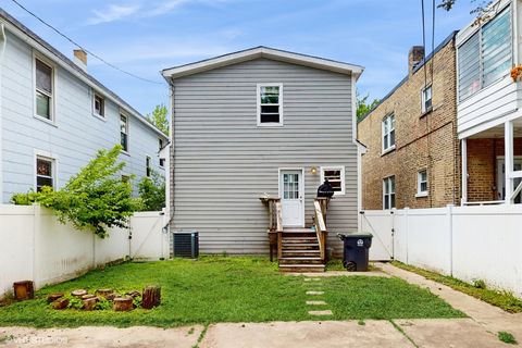 Tiny photo for 1739 Dodge Avenue, Evanston, IL 60201 (MLS # 12440972)