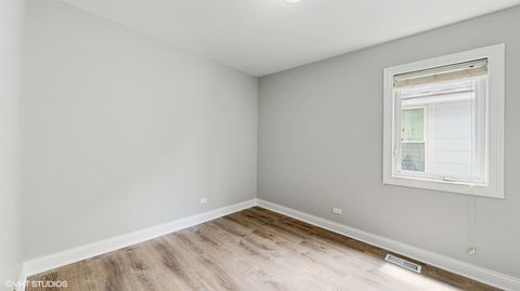 Tiny photo for 1739 Dodge Avenue, Evanston, IL 60201 (MLS # 12440972)