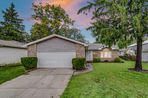 Tiny photo for 173 Cedarwood Drive, Steger, IL 60475 (MLS # 12443207)