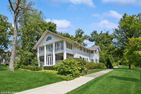 Photo of 457 Grove Street, Glencoe, IL 60022 (MLS # 12771704)