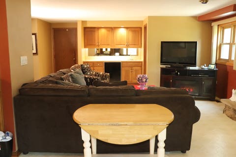 Tiny photo for 425 S Arlington Heights Road, Elk Grove Village, IL 60007 (MLS # 12717937)