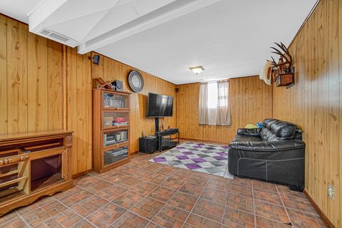 Tiny photo for 327 Emery Avenue, Romeoville, IL 60446 (MLS # 12581188)