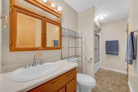 Tiny photo for 327 Emery Avenue, Romeoville, IL 60446 (MLS # 12581188)