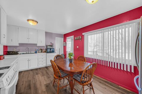 Tiny photo for 327 Emery Avenue, Romeoville, IL 60446 (MLS # 12581188)