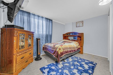 Tiny photo for 327 Emery Avenue, Romeoville, IL 60446 (MLS # 12581188)