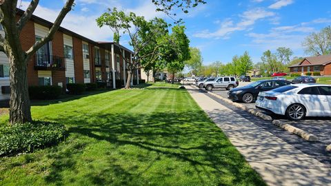 A home in Des Plaines