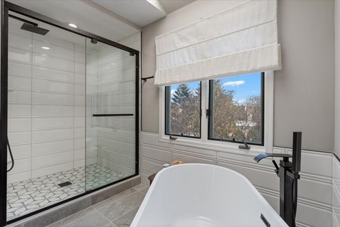 Tiny photo for 461 Clover Avenue, Lake Forest, IL 60045 (MLS # 12561073)