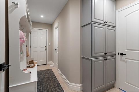 Tiny photo for 461 Clover Avenue, Lake Forest, IL 60045 (MLS # 12561073)