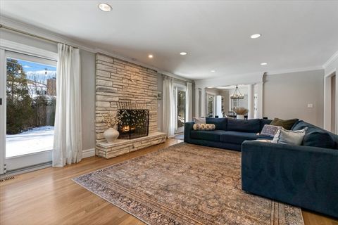 Tiny photo for 461 Clover Avenue, Lake Forest, IL 60045 (MLS # 12561073)