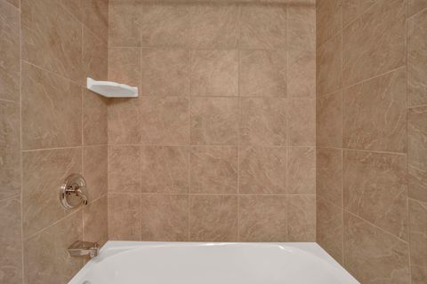 Tiny photo for 799 Graceland Avenue #504A, Des Plaines, IL 60016 (MLS # 12480127)