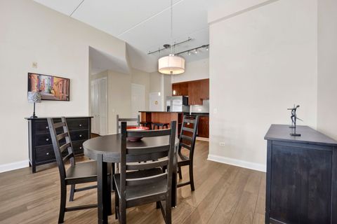 Tiny photo for 799 Graceland Avenue #504A, Des Plaines, IL 60016 (MLS # 12480127)