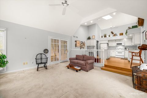 Tiny photo for 1 Glengarry Lane, Sugar Grove, IL 60554 (MLS # 12632908)